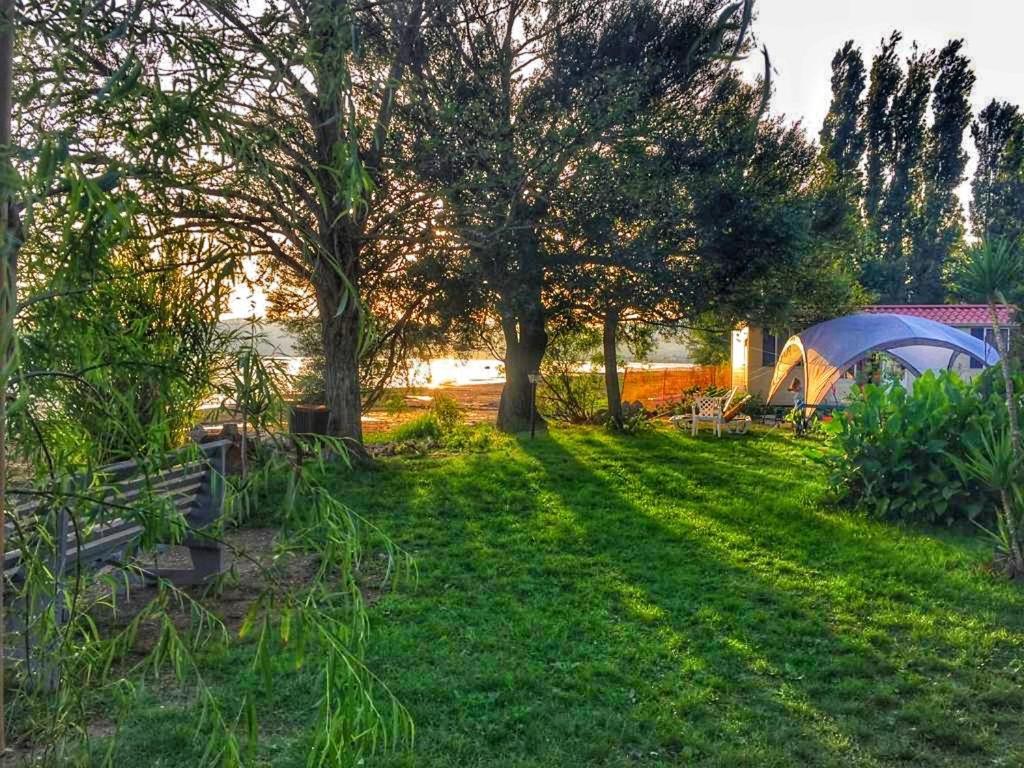 International Glamping Lago Di Bracciano Trevignano Romano Eksteriør billede